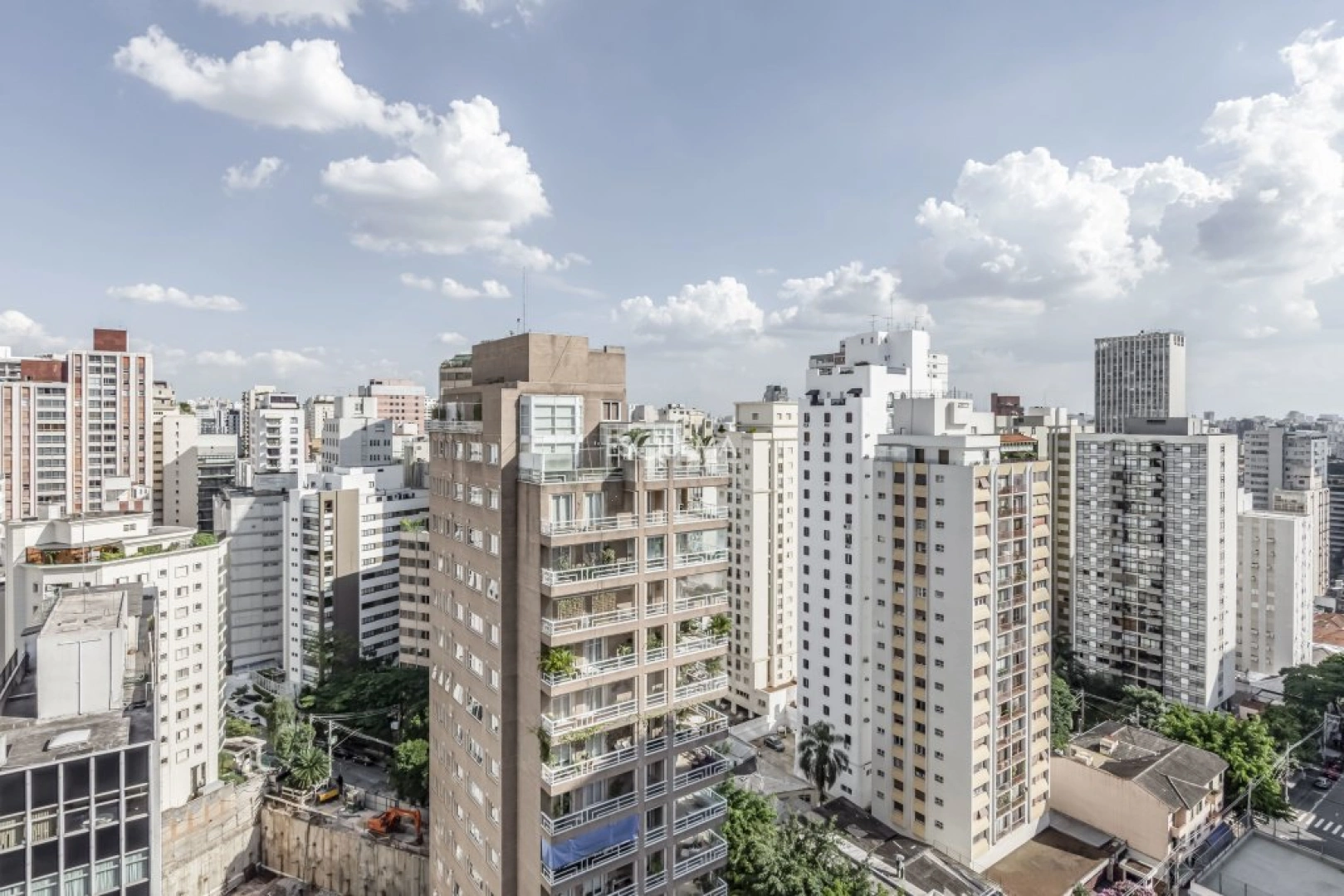 Apartamento em uma das melhores localizações do bairro - Imagem 11