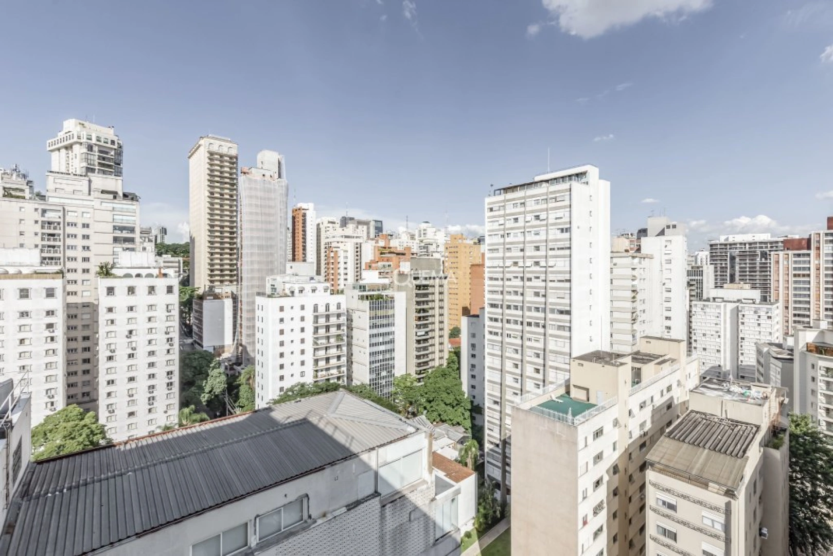 Apartamento em uma das melhores localizações do bairro - Imagem 12