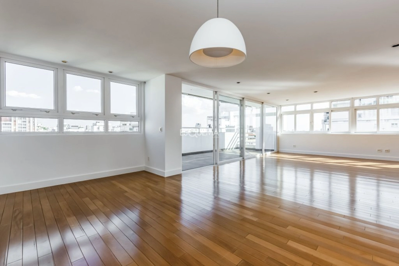 Apartamento em uma das melhores localizações do bairro - Imagem 1