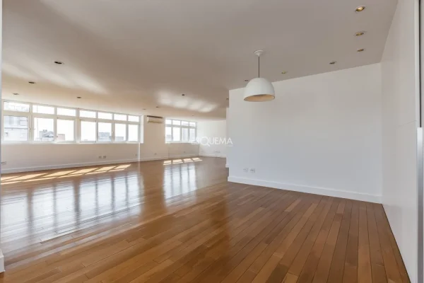 Apartamento em uma das melhores localizações do bairro