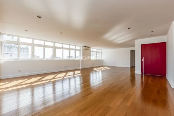 Apartamento em uma das melhores localizações do bairro