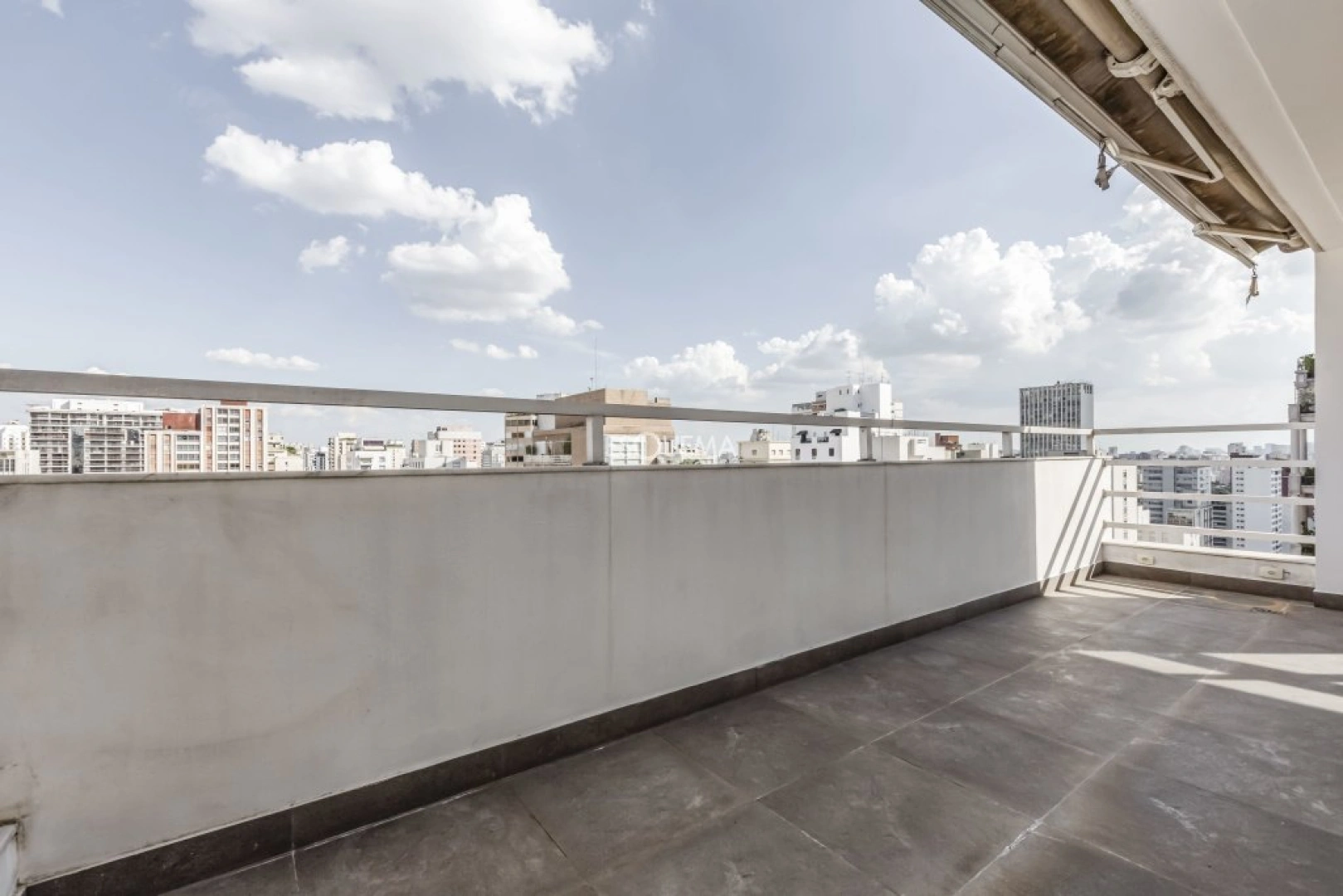 Apartamento em uma das melhores localizações do bairro - Imagem 9