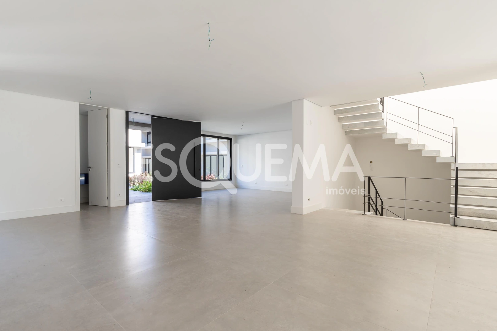 Casa em condomínio ampla e moderna - Imagem 7