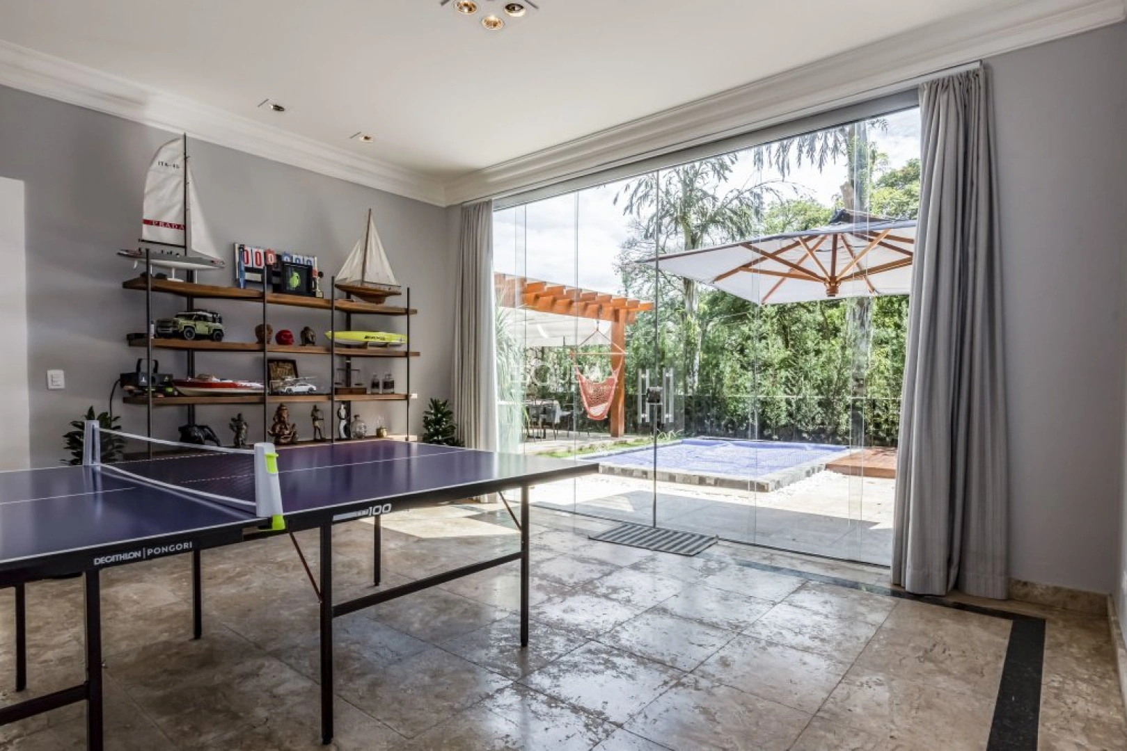 Casa nova com projeto moderno - Imagem 4
