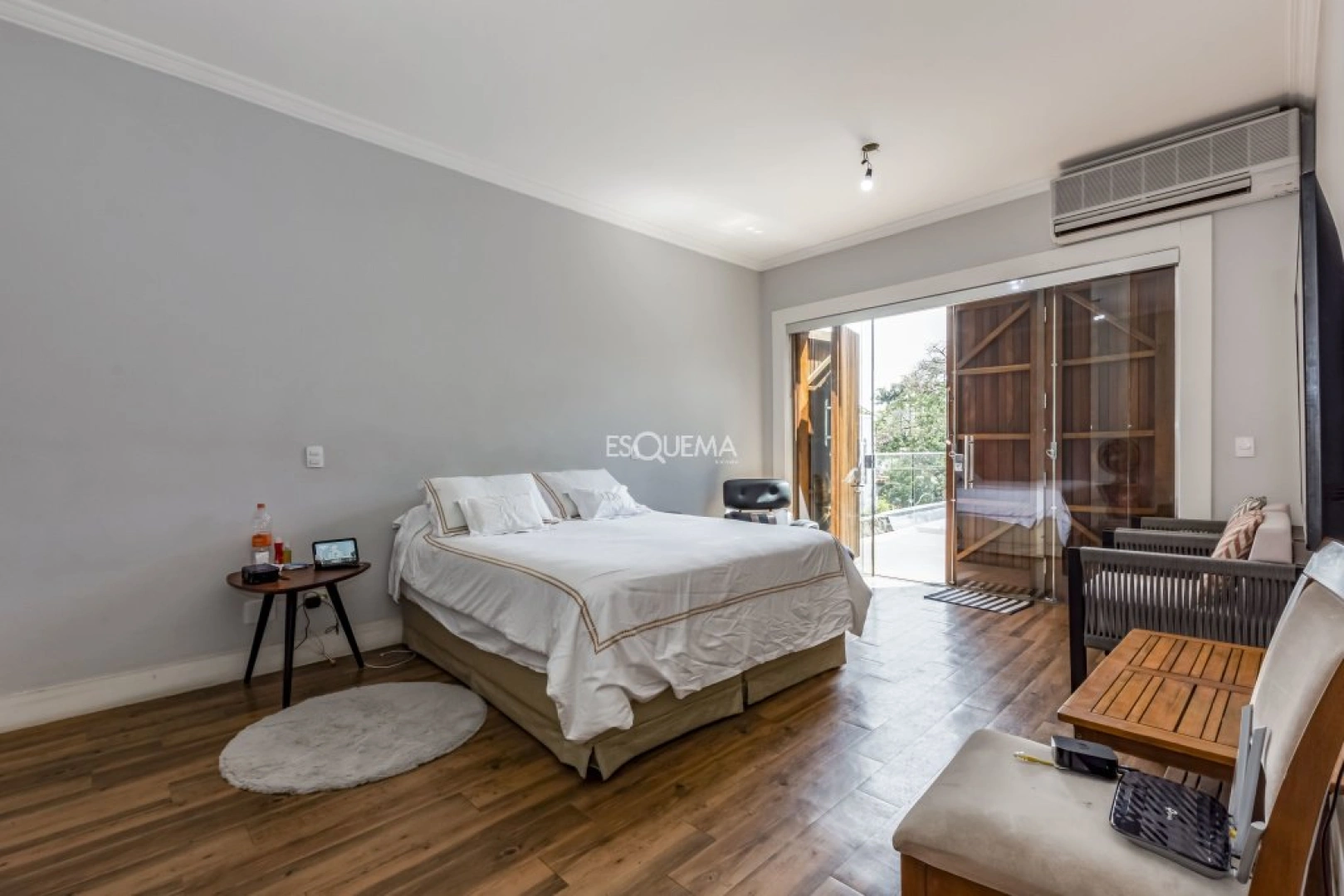 Casa nova com projeto moderno - Imagem 9