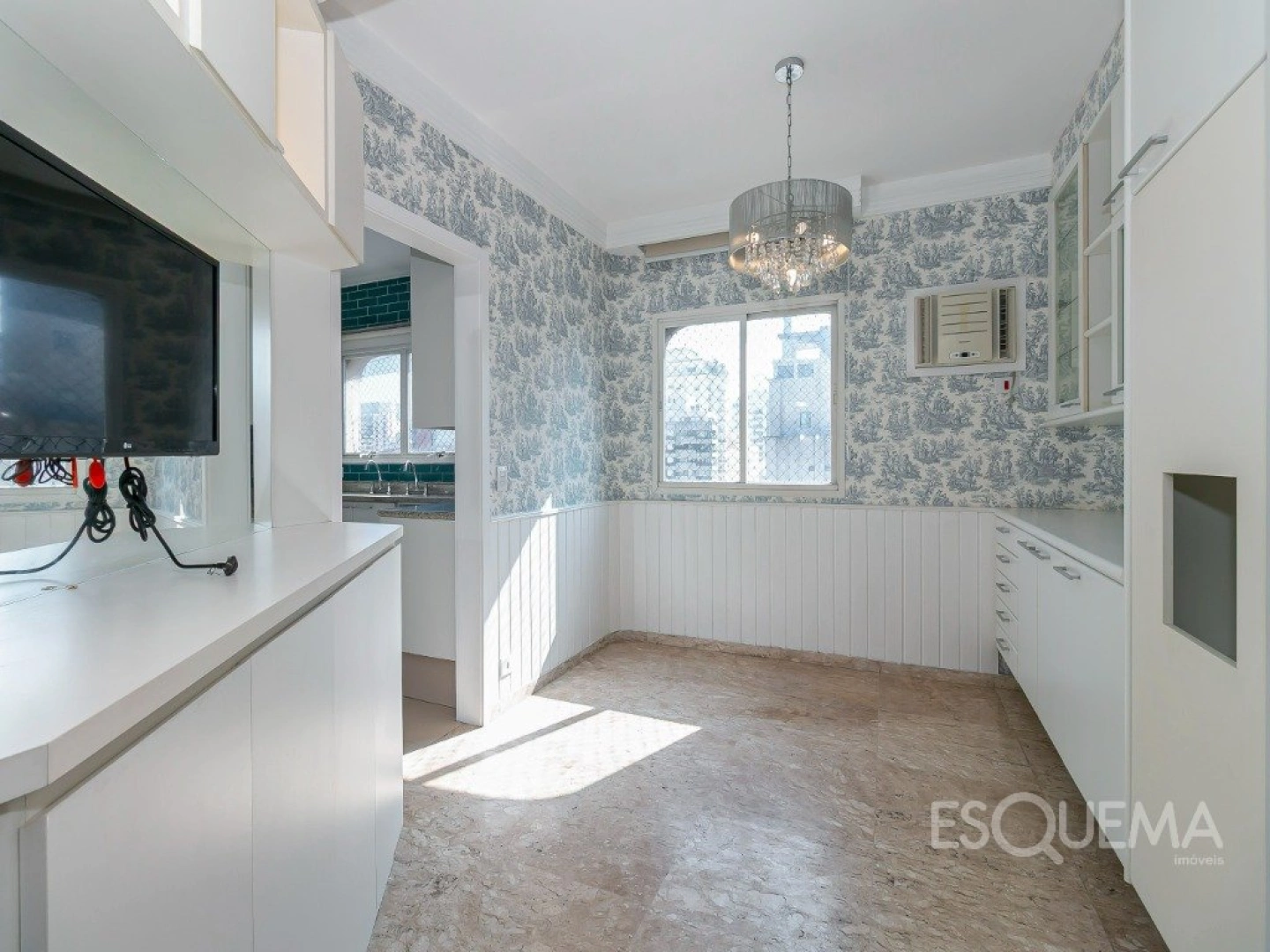 Apartamento reformado com vista aberta e 4 suítes - Imagem 10