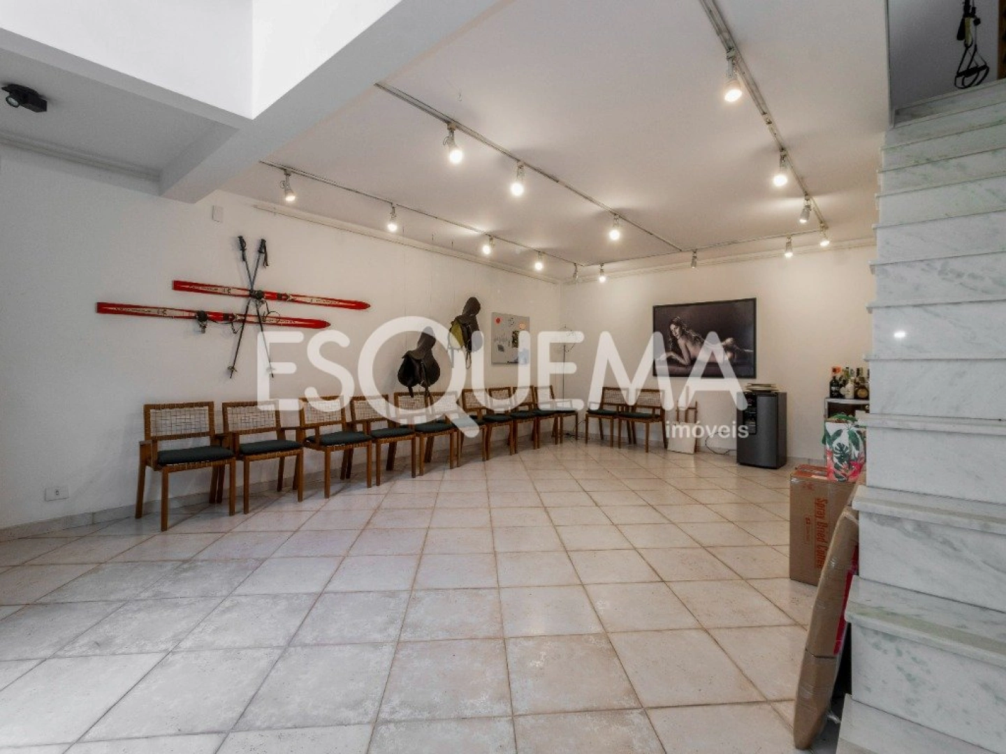 Casa em localização cobiçada - Imagem 10