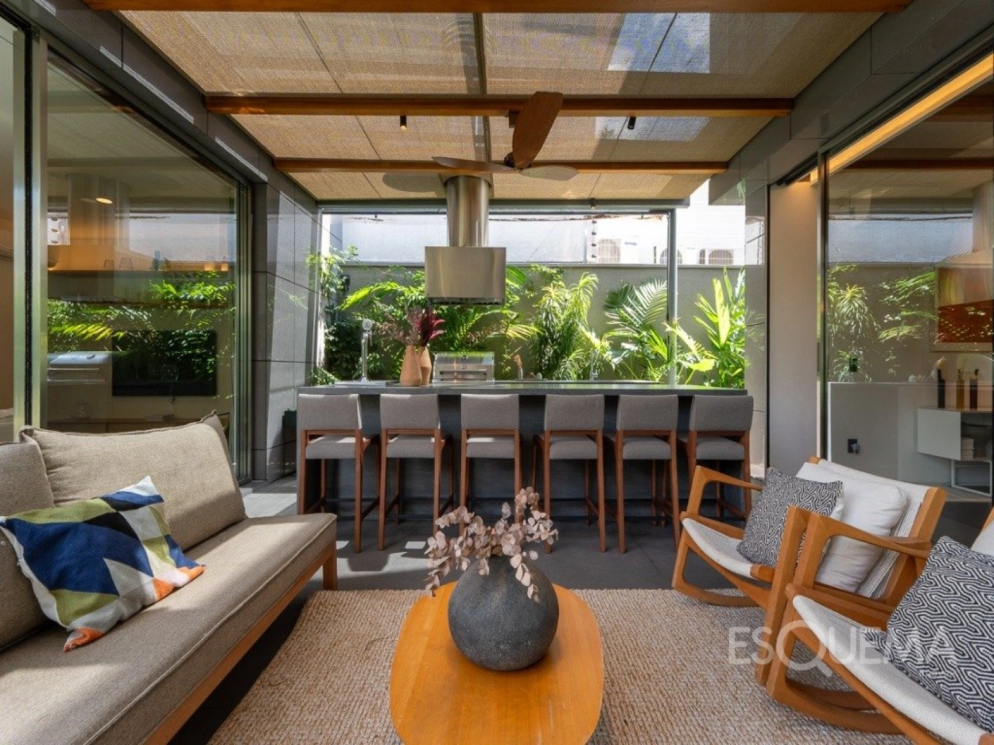 Casa reformada ao lado do Parque Ibirapuera - Imagem 7