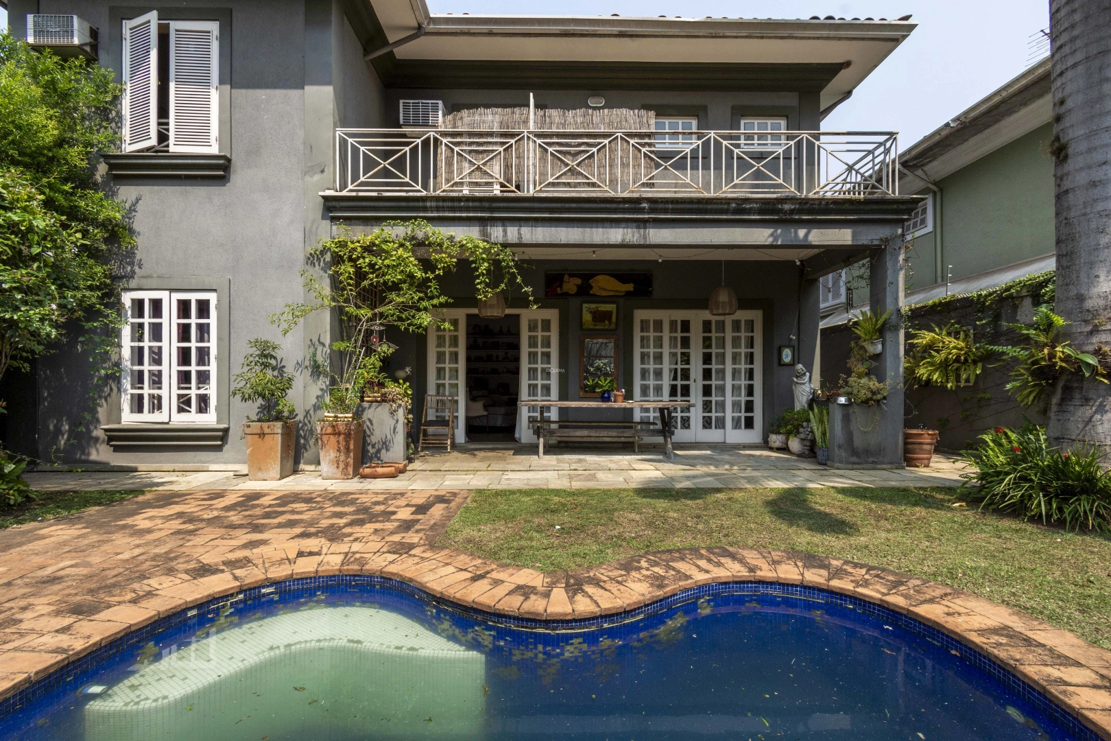 Casa confortável e bem localizada - Imagem 4