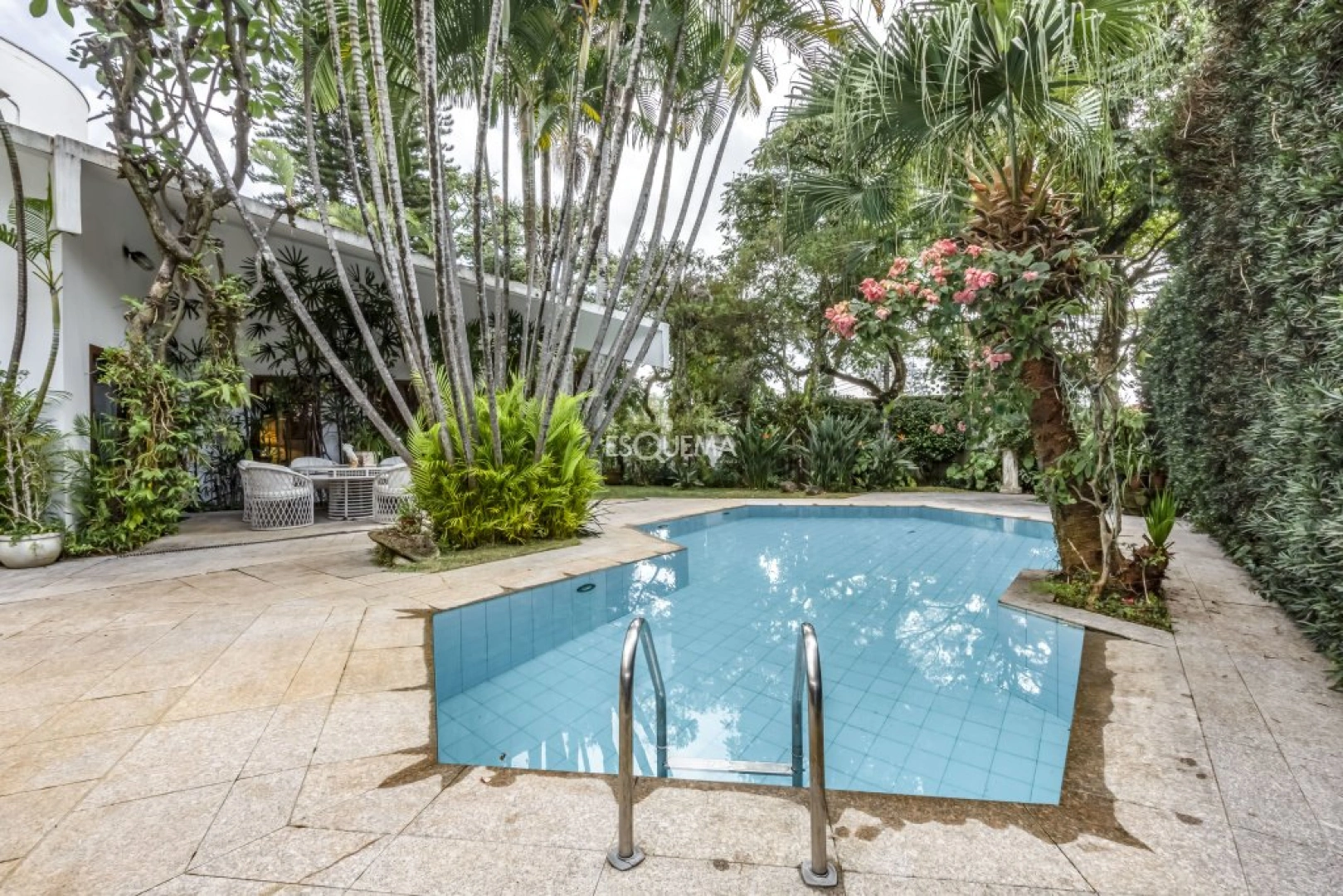 Casa com piscina Jardim Guedala - Imagem 7