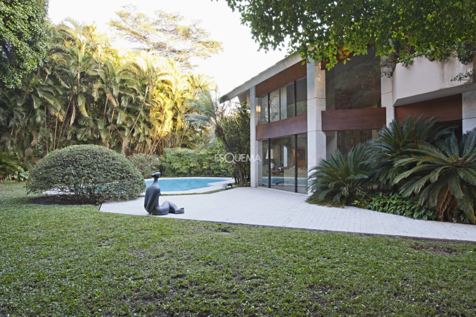 Casa em ótima localização - Imagem 9