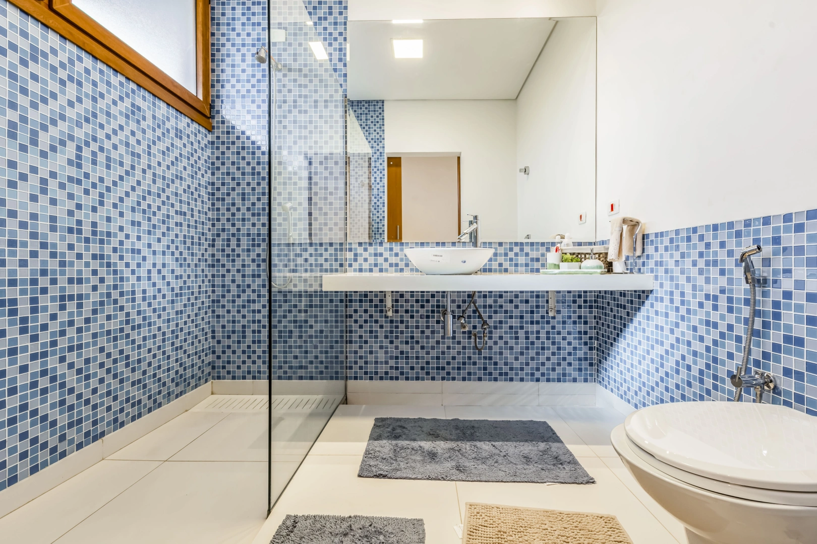Casa moderna e com vista permanente - Imagem 15