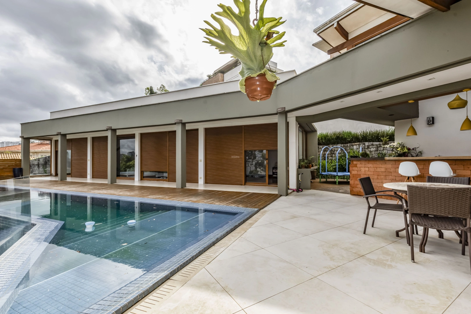 Casa moderna e com vista permanente - Imagem 1