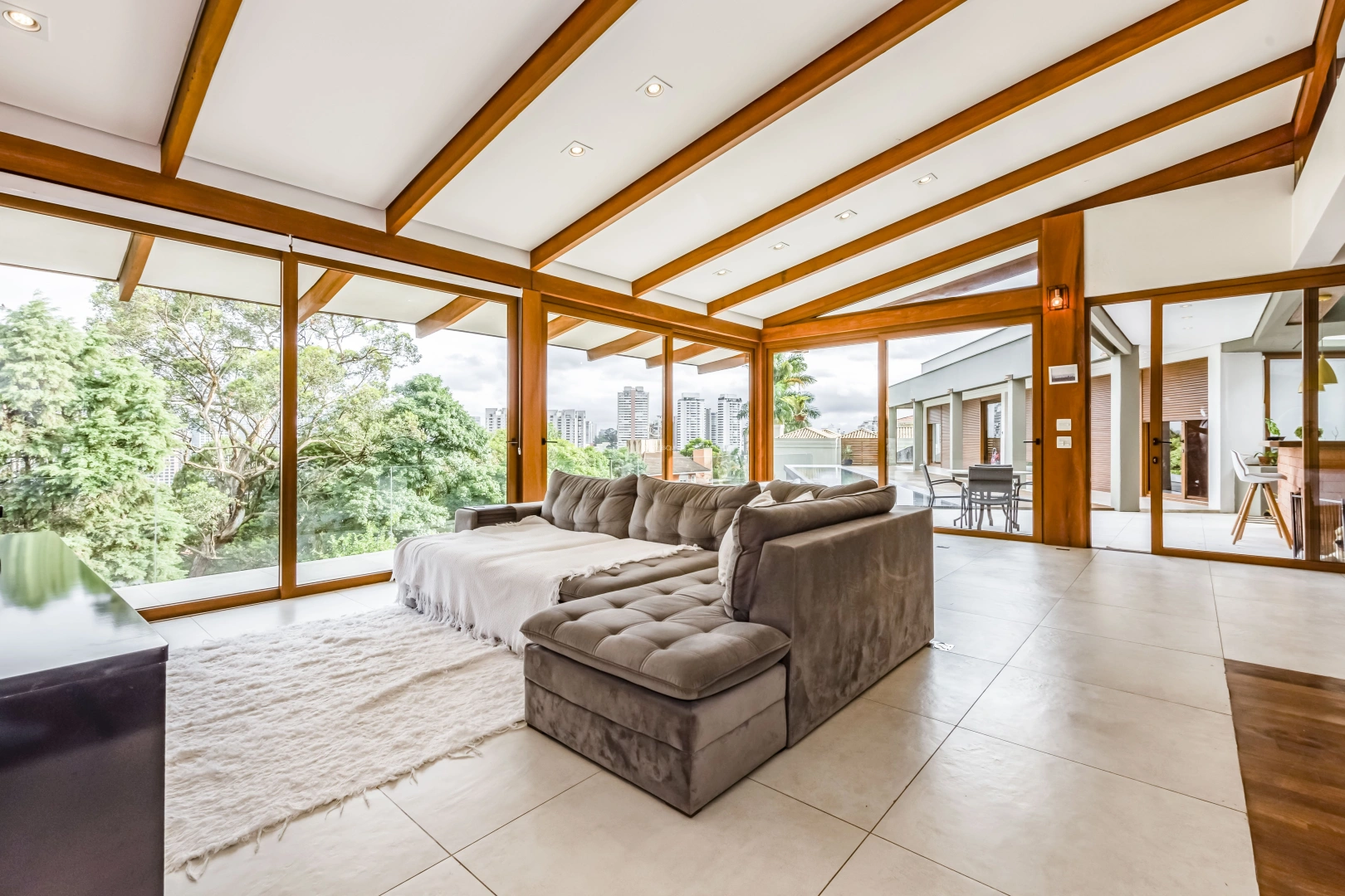 Casa moderna e com vista permanente - Imagem 7
