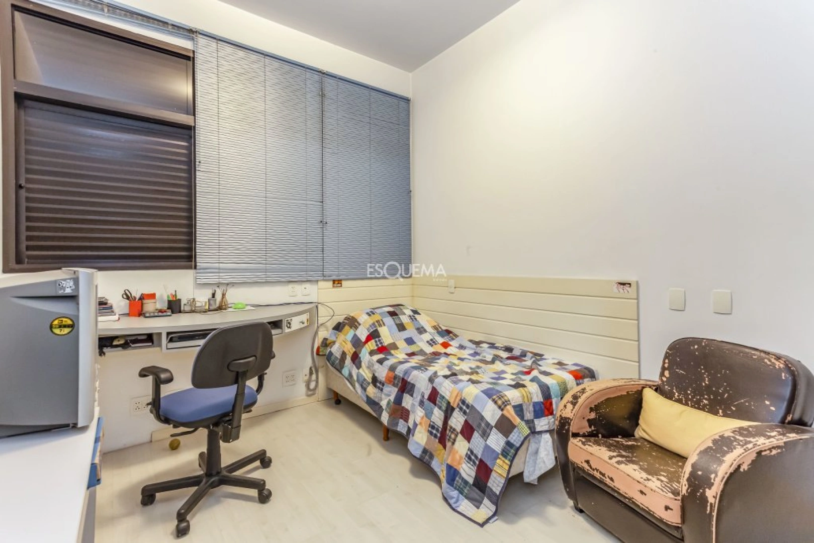 Apartamento próximo à Praça Vilaboim - Imagem 11