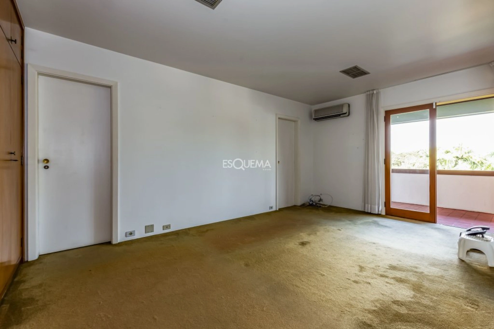 Casa para atualização com vista privilegiada - Imagem 11