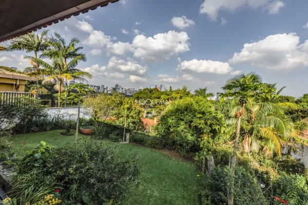 Casa para atualização com vista privilegiada