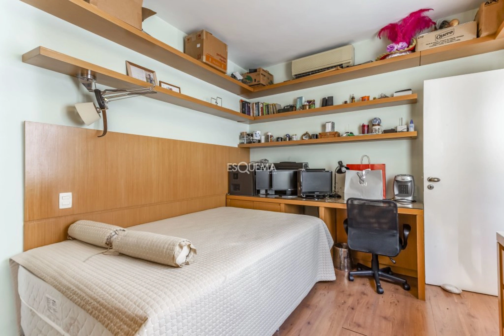 Casa próxima à St. Pauls School - Imagem 11