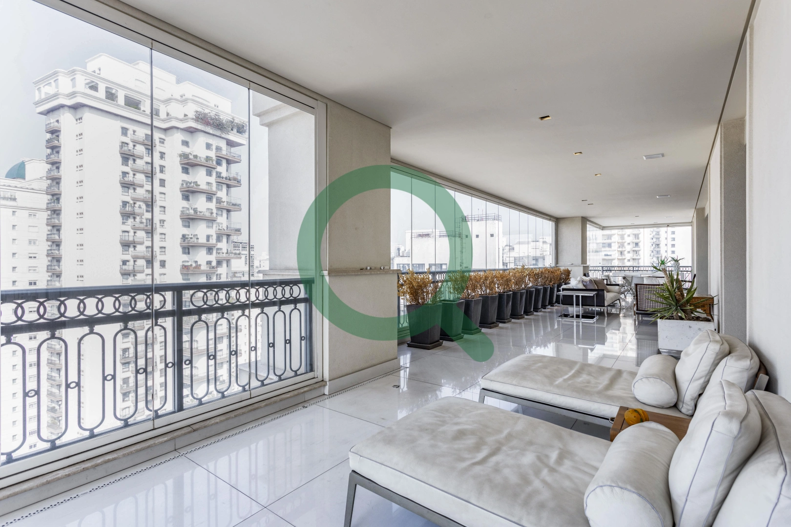 Apartamento alto padrão em condomínio cobiçado - Imagem 11