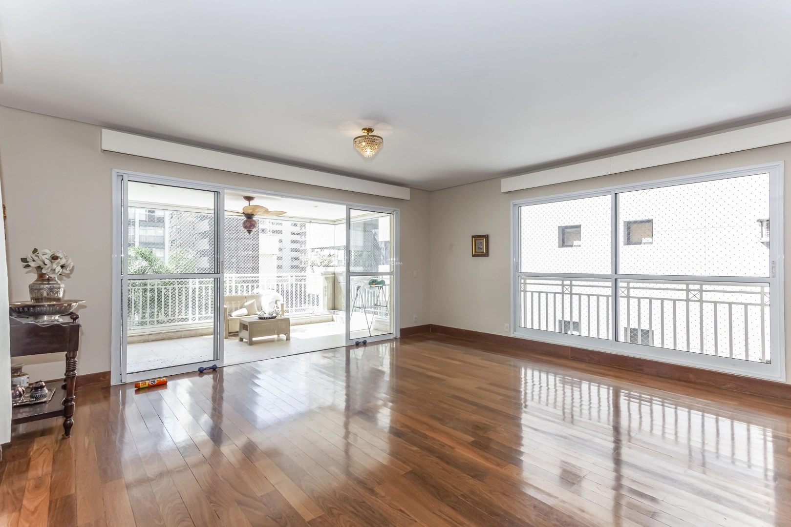 Apartamento próximo ao Parque Buenos Aires - Imagem 1