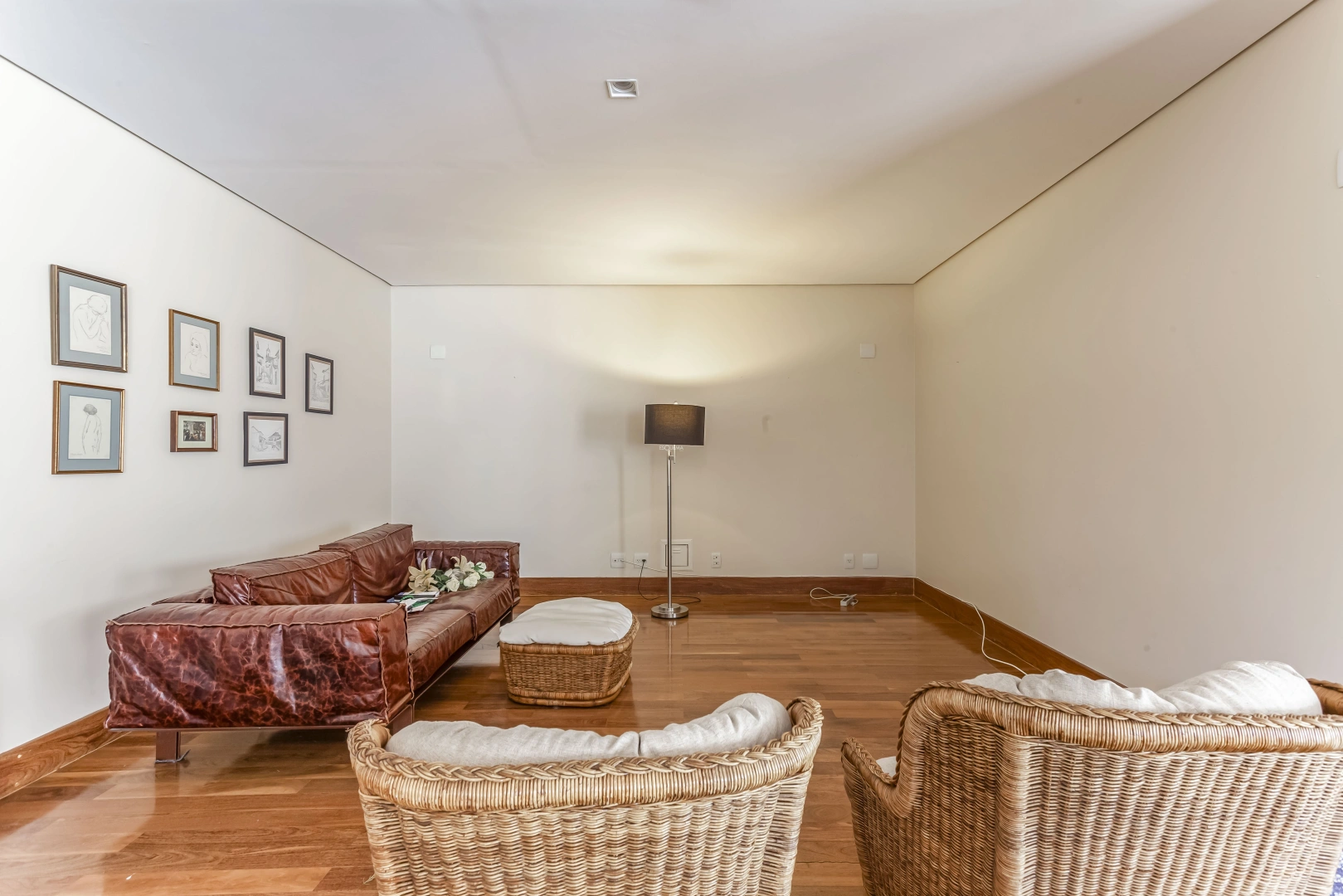Apartamento próximo ao Parque Buenos Aires - Imagem 9