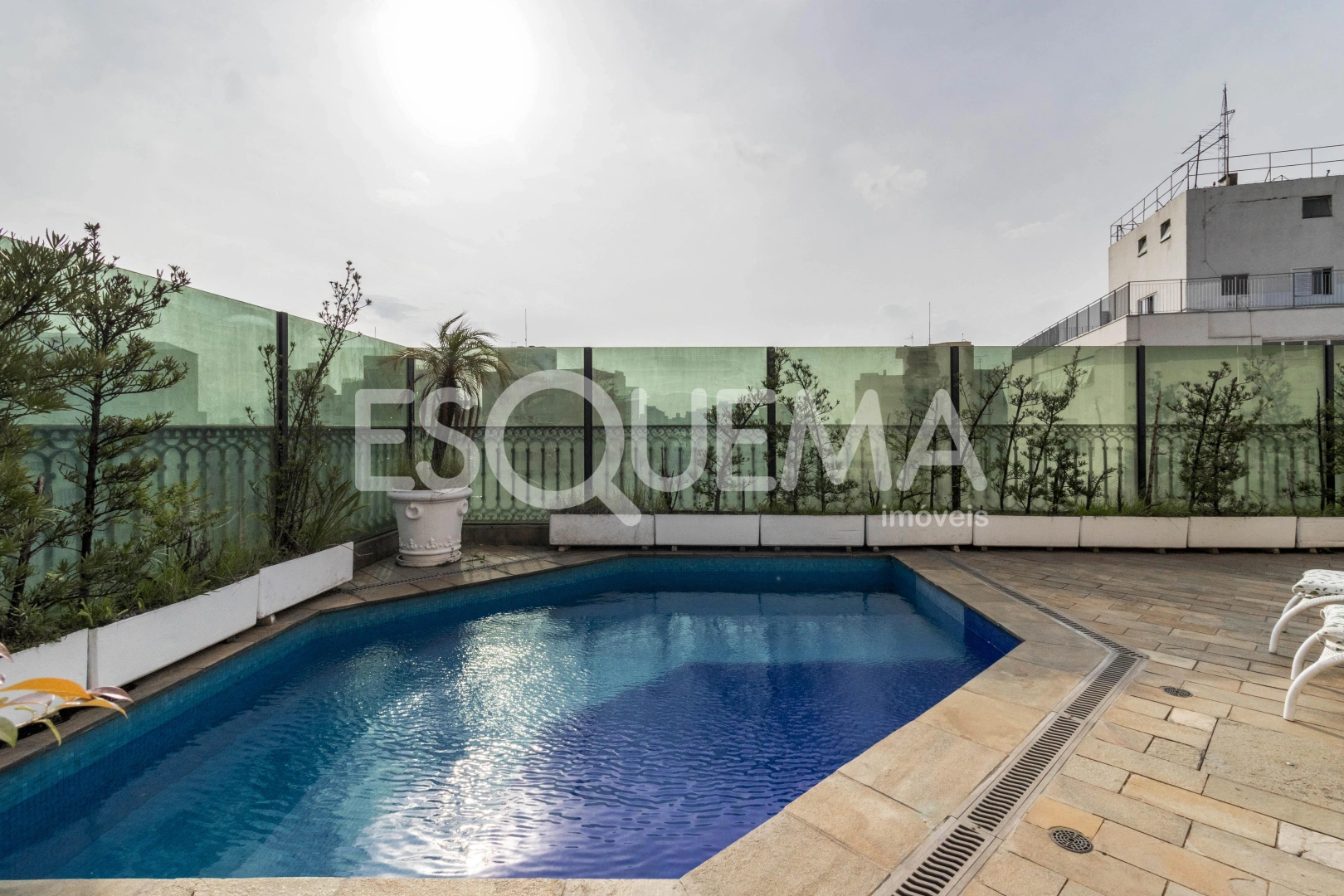 Cobertura com piscina em região privilegiada - Imagem 2