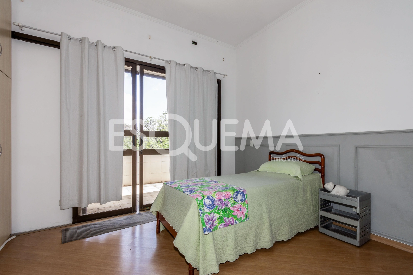 Casa modernizada em rua tranquila no Pacaembu - Imagem 15
