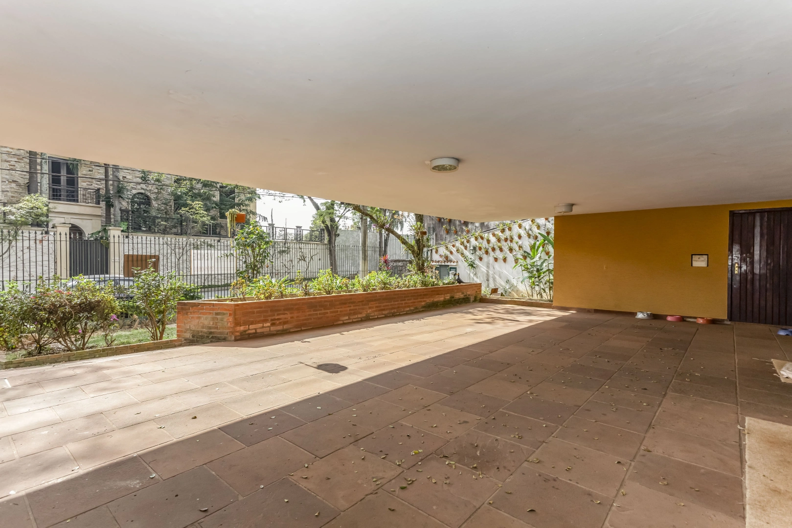 Casa na melhor localização do bairro - Imagem 15