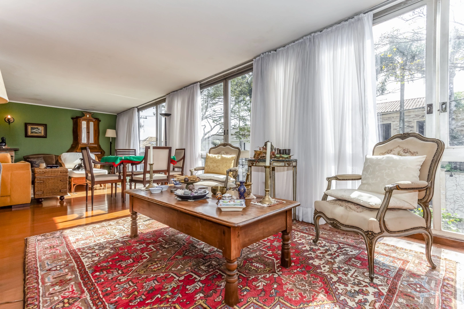 Casa na melhor localização do bairro - Imagem 6