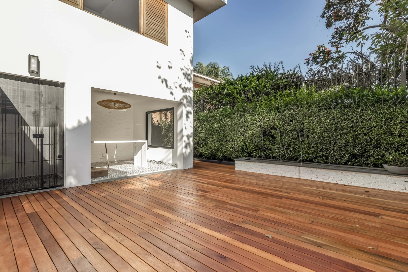 Casa para viver, trabalhar e receber os amigos em Alto de Pinheiros - Imagem 1