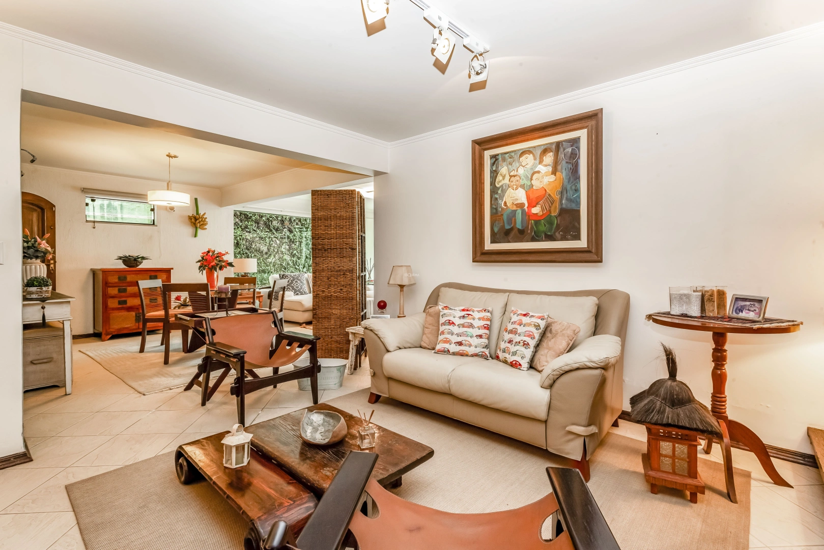 Casa com lazer privativo - Imagem 4