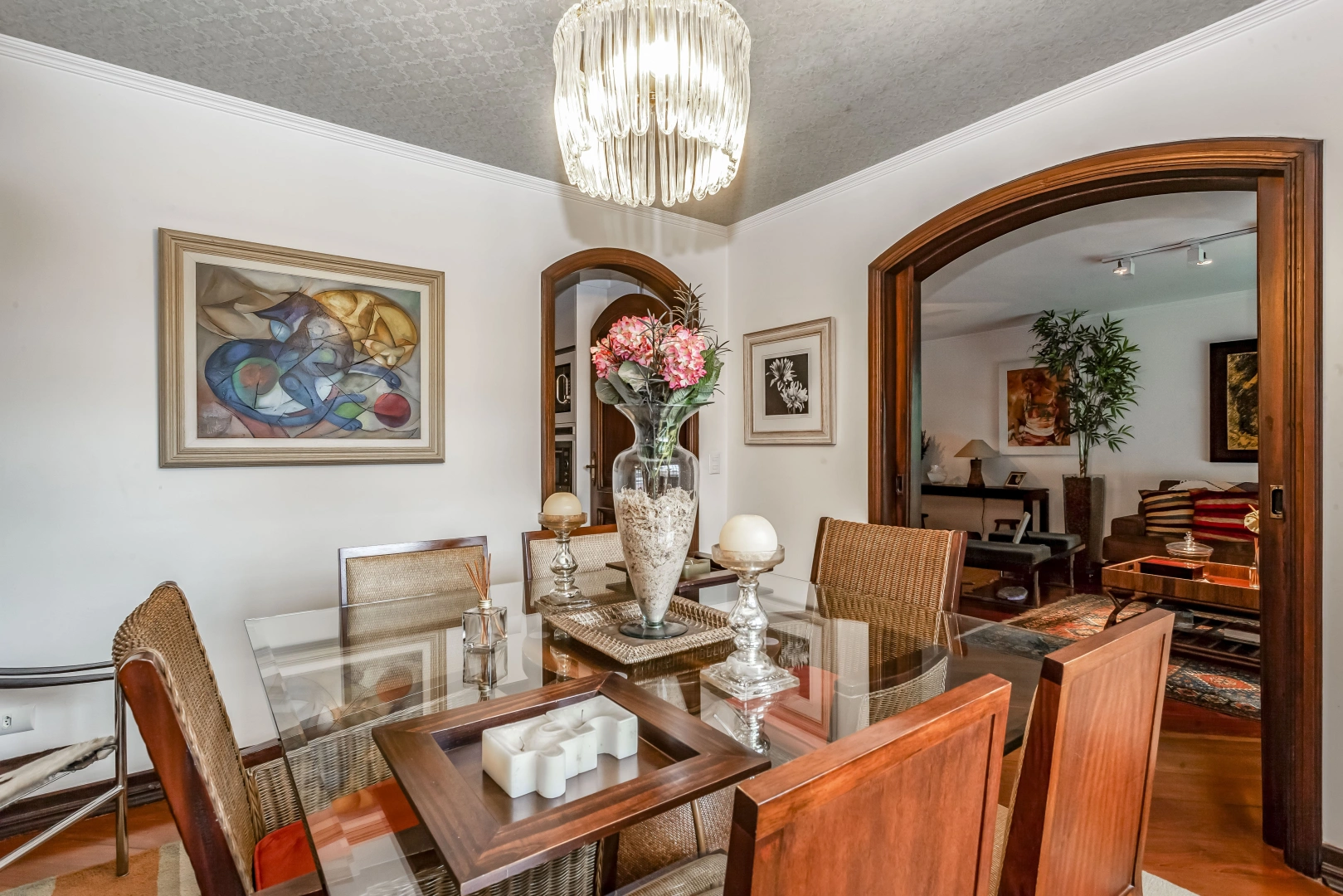 Casa com lazer privativo - Imagem 8