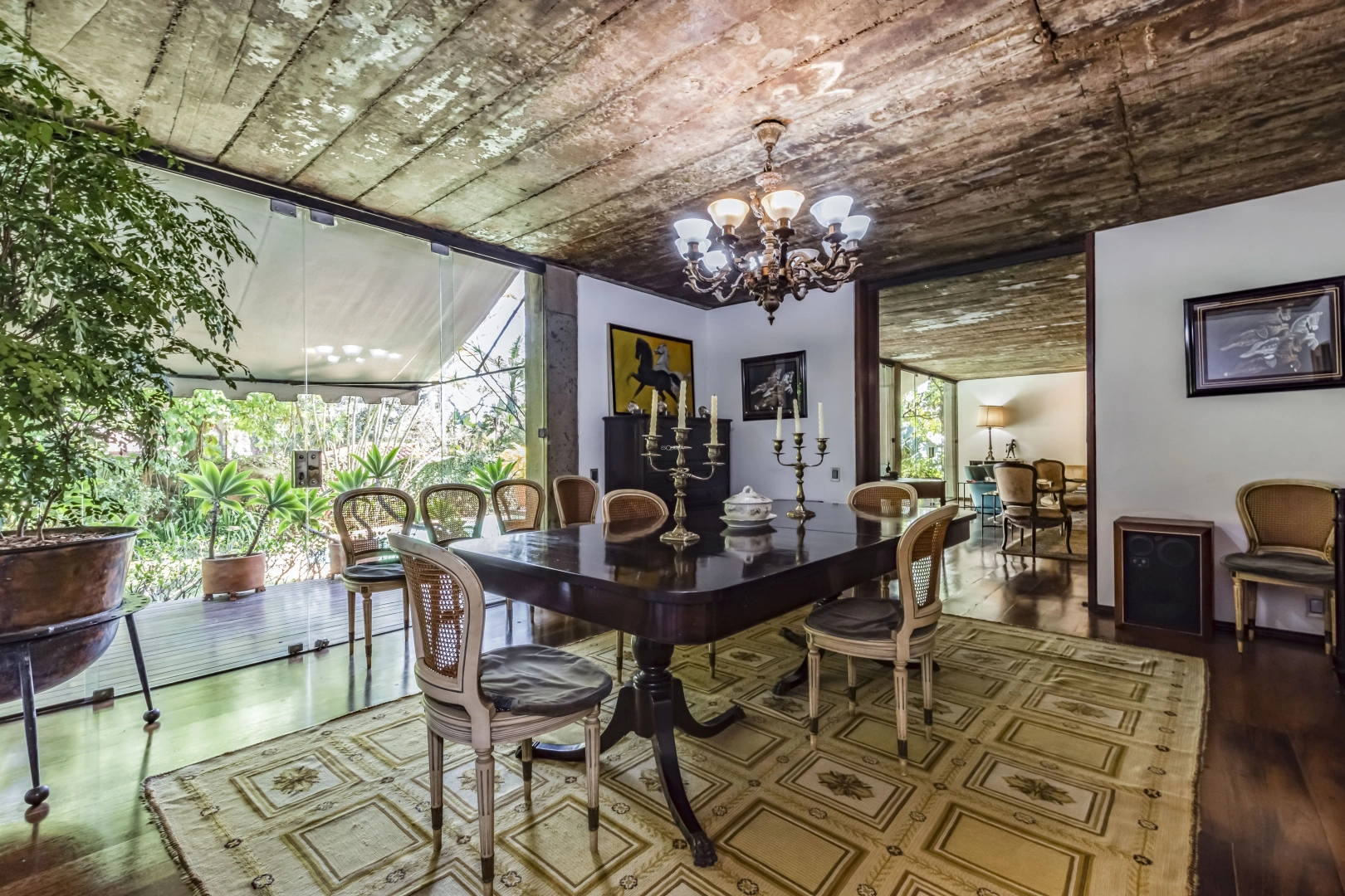 Casa moderna com projeto de Carlos Bratke - Imagem 8