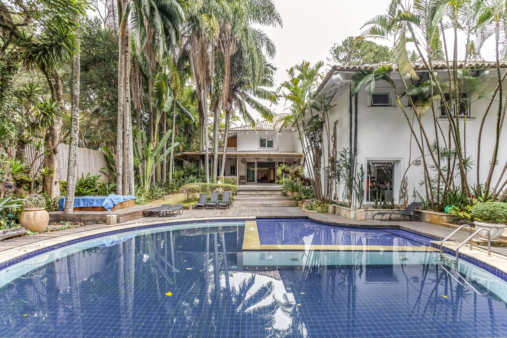 Casa com projeto de João Armentano - Imagem 1