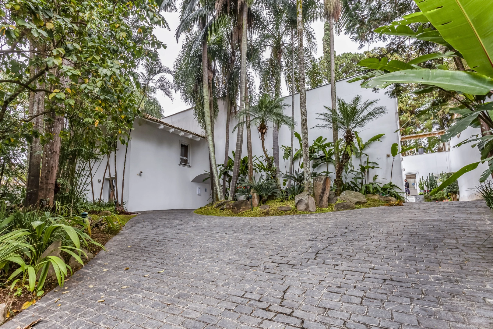 Casa com projeto de João Armentano - Imagem 6