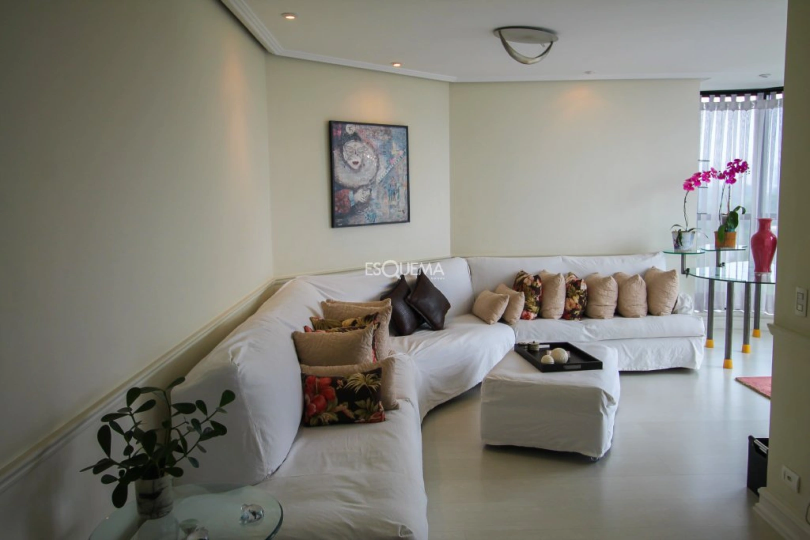 Cobertura duplex em condomínio com estilo clássico - Imagem 15