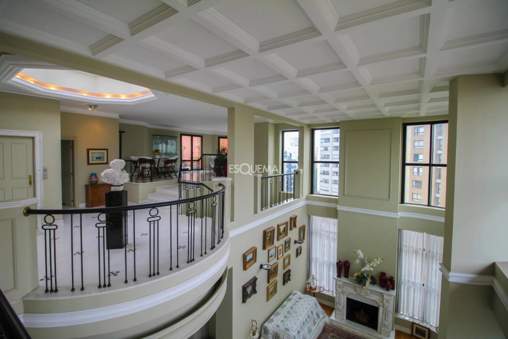 Cobertura duplex em condomínio com estilo clássico - Imagem 5