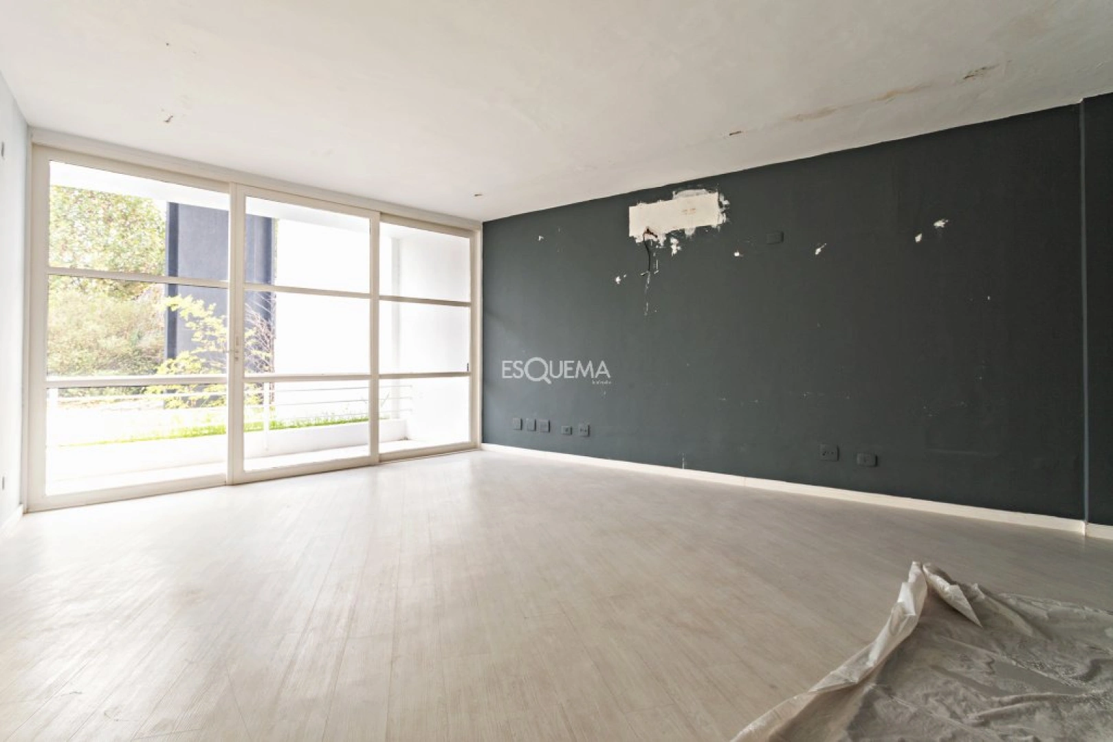 Casa comercial em localização privilegiada - Imagem 8