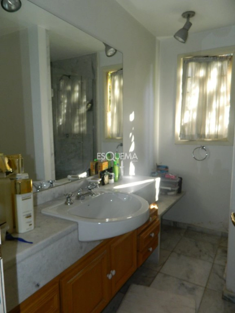 Casa em localização privilegiada - Imagem 10