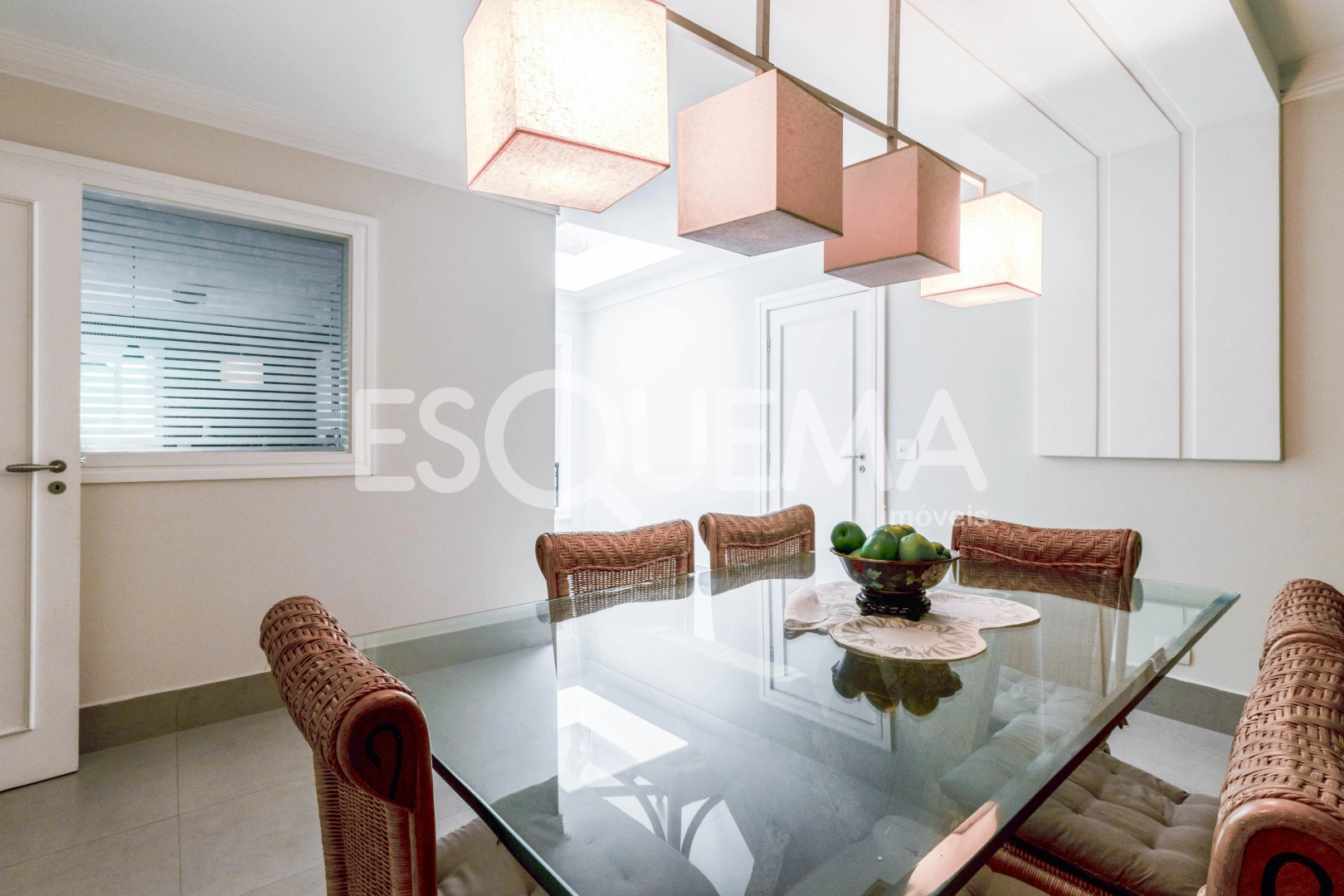 Casa em rua fechada - Imagem 11