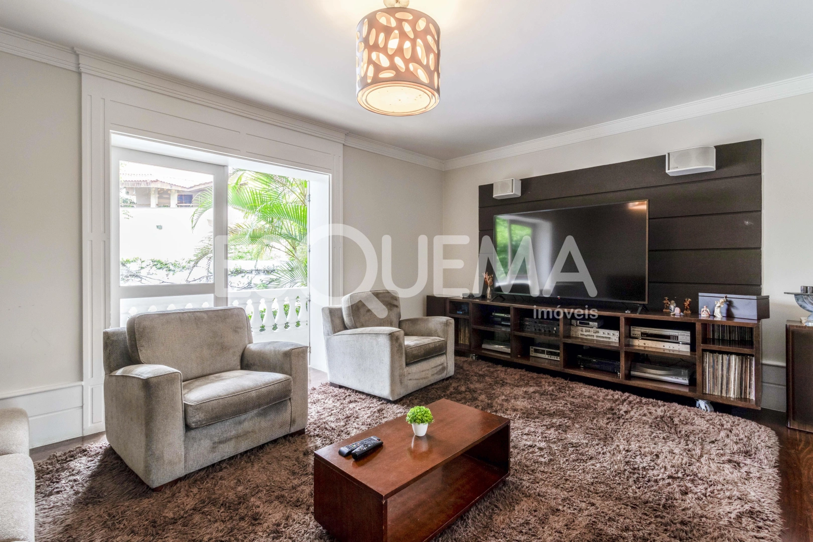 Casa em rua fechada - Imagem 8