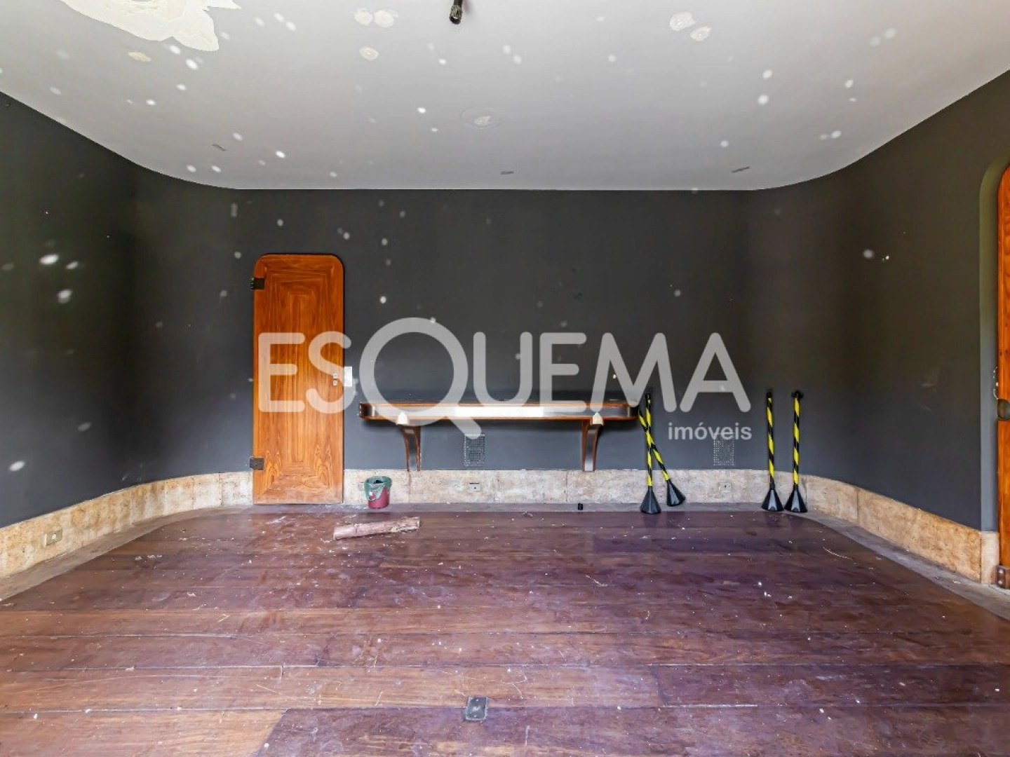 Casa com terreno espetacular - Imagem 13