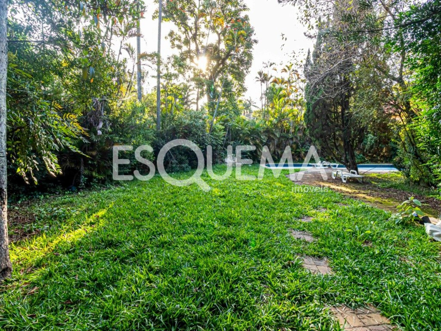 Casa com terreno espetacular - Imagem 6