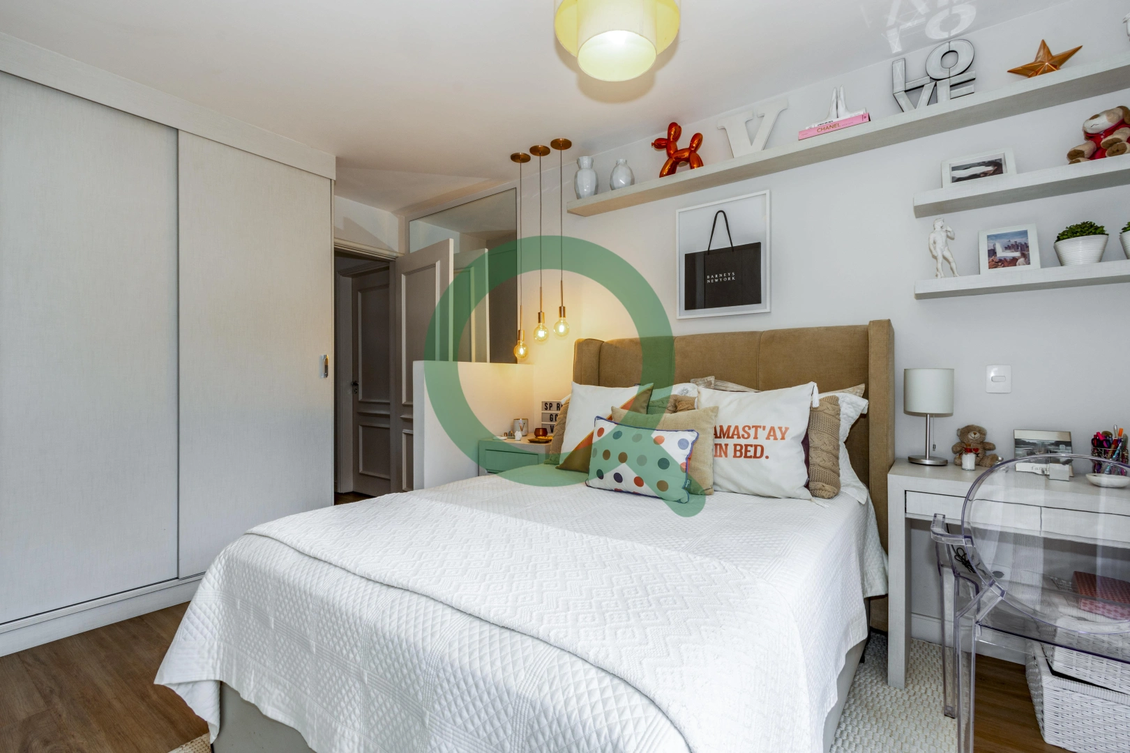 Casa com lazer completo e ambientes integrados ao jardim, no Jardim Guedala - Imagem 11