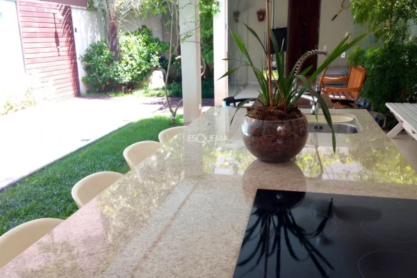 Casa com espaço gourmet