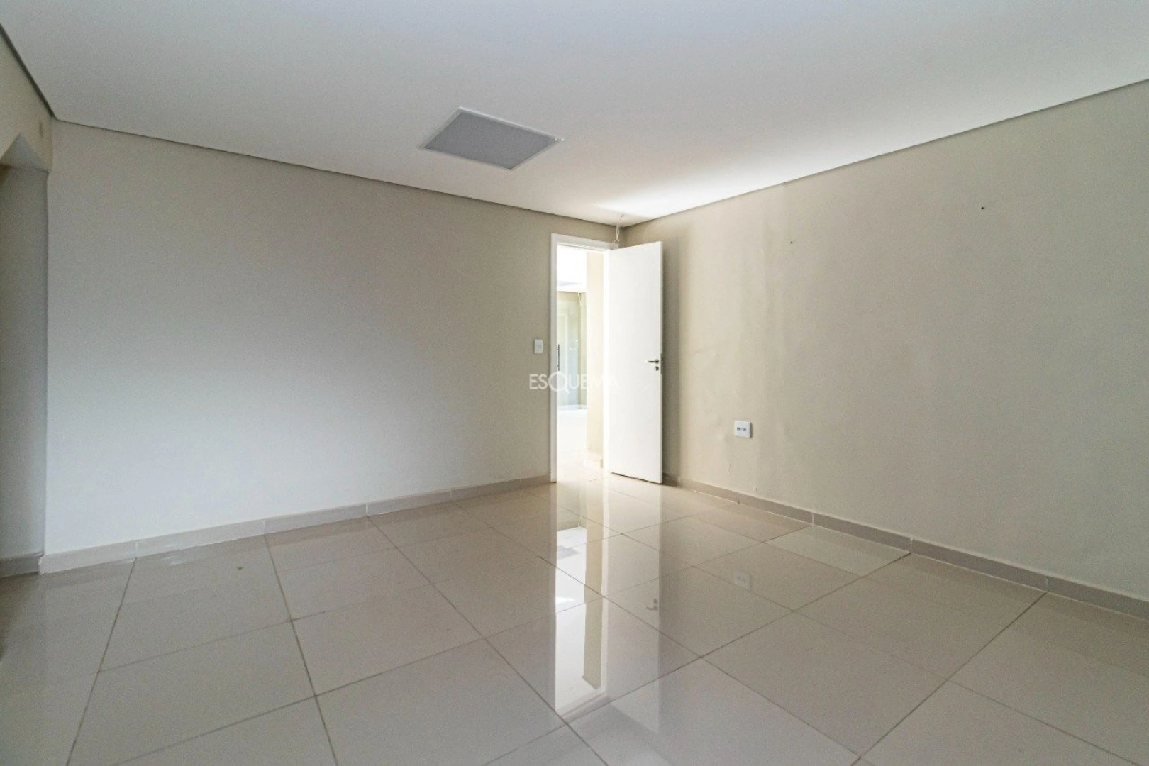 Casa comercial reformada - Imagem 9
