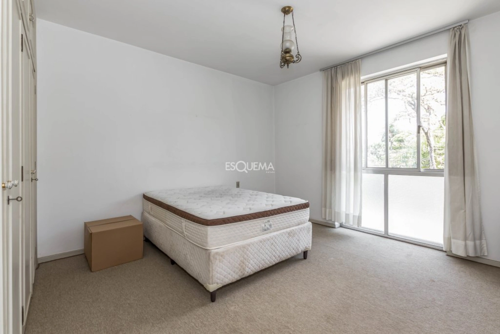 Casa ideal para reforma em rua arborizada - Imagem 14