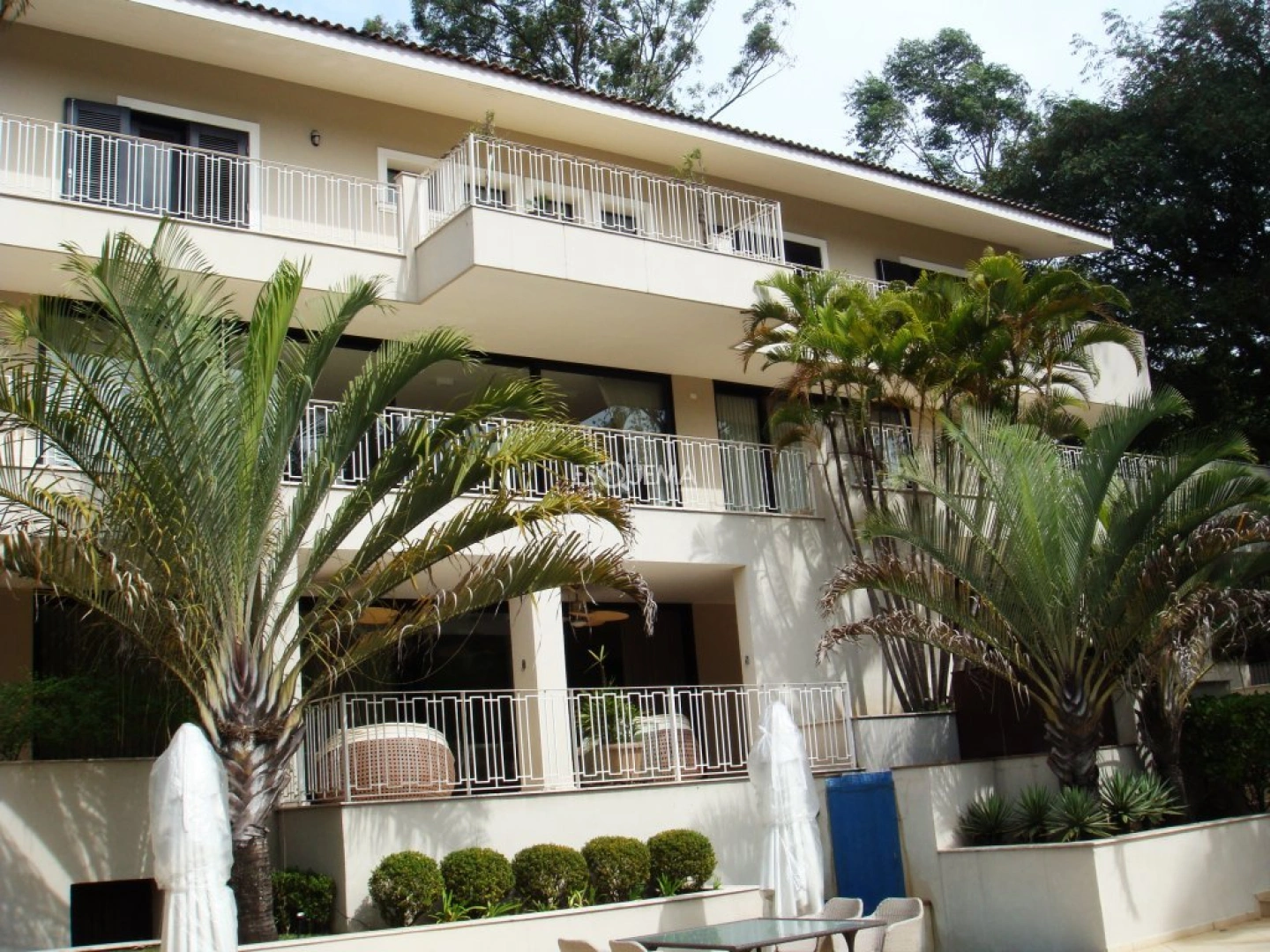 Casa em terreno com 1.600m2 Morumbi - Imagem 1