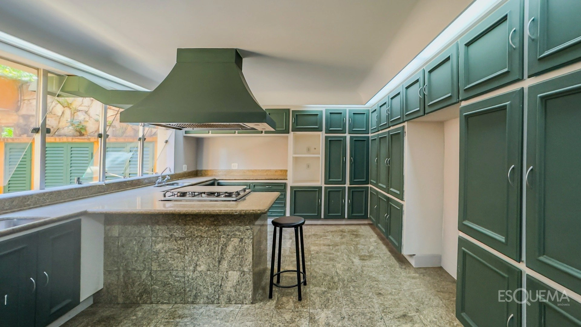 Casa em localização privilegiada - Imagem 10