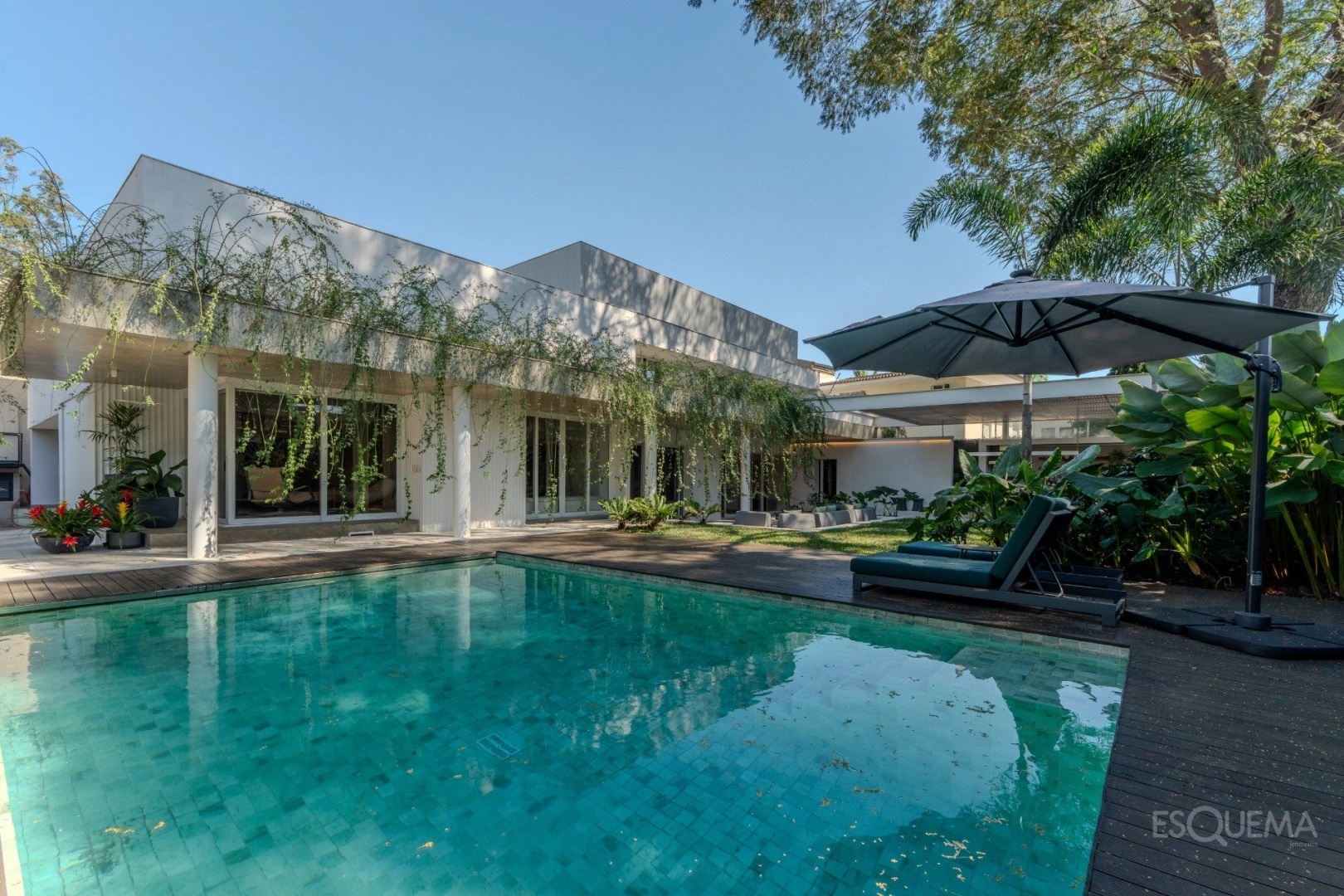 Casa à venda em Cidade Jardim - Imagem 1